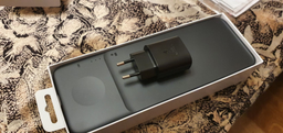 Бездротовий зарядний пристрій Samsung Wireless charger 3 slots - Trio charger Black (EP-P6300TBRGRU) фото від покупців 2