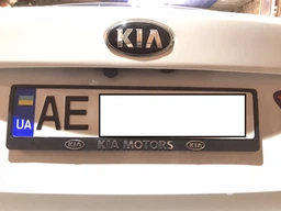 Рамка номерного знака пластик з об'ємними літерами Inauto KIA 52х13.5х2 см 2 шт (24-007) фото від покупців 2