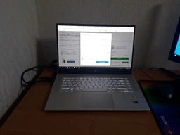 Ноутбук HP Envy Laptop 15-ep0004ur (1U9H9EA) Silver фото від покупців 1