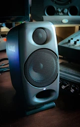 IK Multimedia iLoud Micro Monitor фото от покупателей 3