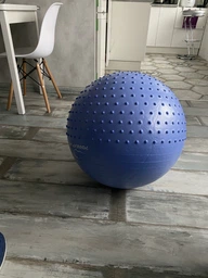 Мяч для фитнеса (фитбол) полумассажный PowerPlay 4003 Ø65 cm Gymball Зеленый + насос (PP_4003_65_Green) фото от покупателей 18