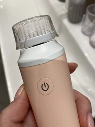 Прилад для очищення обличчя PHILIPS VisaPure BSC111/06 фото від покупців 3
