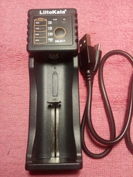 Универсальное ЗУ Liitokala Lii-100B, 1 канал Ni-Mh/Li-ion/Li-Ion(4.35)/LiFePo4, USB вход, LED индикация, выбор тока, zip-пакет фото от покупателей 8