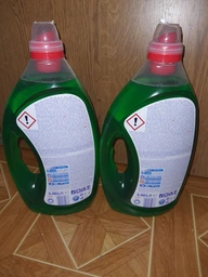 Гель для стирки Persil 3 л (9000101322767/9000101322842) фото от покупателей 9