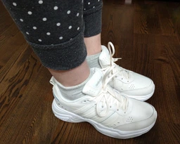 Жіночі кросівки Adidas Strutter GX0671 37.5 (4.5UK) 23 см Ftwwht/Sabemt/Halsil (4065418991421) фото від покупців 2