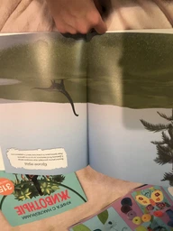 Книга "Книга с наклейками. Динозавры" фото от покупателей 1