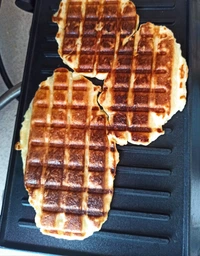 Электрогриль контактный Esperanza Contact Grill Pizzaiola грильница электрическая для дома с антипригарным покрытием 750 Вт 23 х 14,5 см Серый фото от покупателей 12