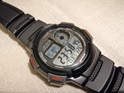Чоловічий годинник Casio AE-1000W-1BVEF фото від покупців 3