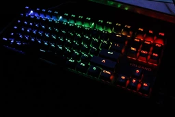 Клавиатура проводная Modecom Volcano RGB Lanparty Red Switch USB (K-MC-LANPARTY-U-RGB-RED) фото от покупателей 2