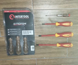 Набор отверток Intertool диэлектрических Storm (4 шт.) (VT-3604) фото от покупателей 2