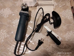 Кутова шліфувальна машина Bosch GWS 670 Professional (670 Вт, 125 мм) болгарка мережева (26191) фото від покупців 3