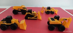 Набор игрушек Funrise CAT Мини-техника 5 машинок (82150) (021664821503) фото от покупателей 3