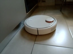 Робот-пылесос Xiaomi Mijia Mi Robot Vacuum Cleaner SDJQR02RR (SKV4022GL) (Международная версия) фото от покупателей 8
