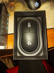 Миша Logitech G Pro X Superlight Wireless White (910-005942) фото від покупців 1