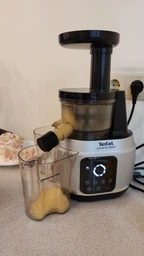 Соковыжималка шнековая TEFAL JUICE & CLEAN ZC420E38 фото от покупателей 19