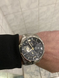 Наручний годинник Casio EDIFICE EFR-556D-1AVUEF фото від покупців 6