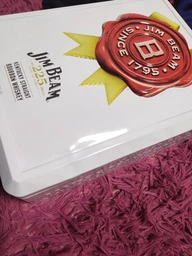 Виски Jim Beam White 4 года выдержки 0.7 л 40% + 2 бокала в железной коробке (5060045588715) фото от покупателей 7