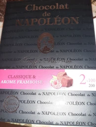 Французькі трюфелі Napoleon класичні та зі смаком малини 200 г (3770009883078) фото від покупців 1