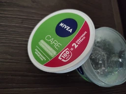 Гіалуроновий гель для обличчя NIVEA Care 100 мл (42397991/42397984)