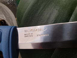 Туристический нож Morakniv Basic 546 (12241) фото от покупателей 7