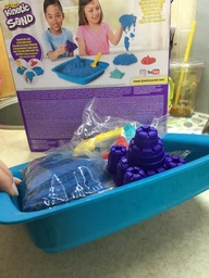 Кинетический песок Wacky-tivities Kinetic Sand Замок из песка 454 г Фиолетовый + формочки и лоток (71402P) фото от покупателей 1