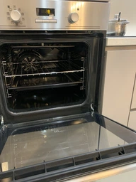 Духова шафа електрична Electrolux EZB53400AX фото від покупців 2
