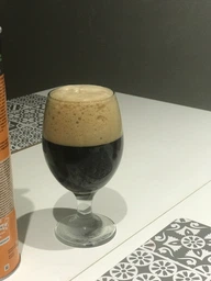Упаковка пива Budweiser Budvar B: Dark тёмное фильтрованное 4.7% 0.33 л Мультипак x 4 шт (8594403911152) фото от покупателей 1