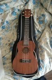 Укулеле BURKS CONCERT NATURAL 23" фото від покупців 11
