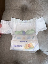 Підгузки Huggies Elite Soft Giga 1 3-5 кг 100 шт. (5029053548500) фото від покупців 4