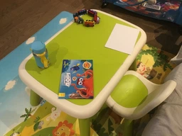 Стіл Kid 76х52х45см синьо-білий фото від покупців 5