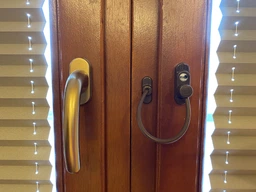 Дитячий замок на вікна Penkid Safety Lock з тросом 23 см Коричневий (0210204211)