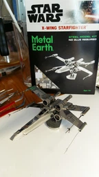 Конструктор металический Shupin Star Wars Истребитель X-wing фото от покупателей 1