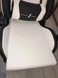 Крісло для геймерів 1STPLAYER DK2 Black-White фото від покупців 2