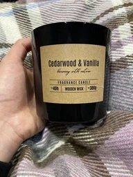 Свеча ароматическая Bispol Caderwood & Vanilla 34 часов фото от покупателей 2