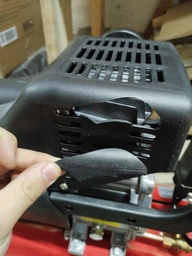 Компрессор 50 л, 1.5 кВт, 220 В, 8 атм, 206 л/мин. INTERTOOL PT-0003 фото от покупателей 3