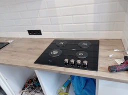 Поверхня газова WHIRLPOOL GOS 6415/NB
