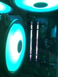 Оперативная память HyperX DDR4-3200 16384MB PC4-25600 (Kit of 2x8192) Predator RGB (HX432C16PB3AK2/16) фото от покупателей 2