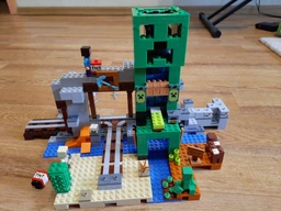 Lego Minecraft Шахта крипера 21155
