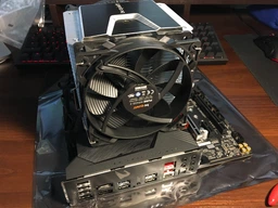 Материнская плата GIGABYTE B550M AORUS PRO-P фото от покупателей 5