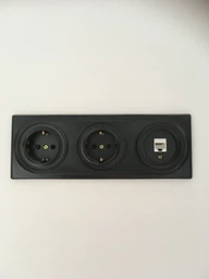 Комп'ютерна розетка OneKeyElectro Florence 1xRJ45 5e Бежева (1Е20701301) фото від покупців 1