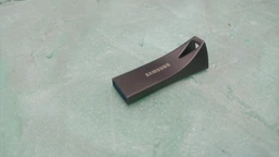 Флеш память USB Samsung Bar Plus 32GB USB 3.1 Silver (MUF-32BE3/APC) фото от покупателей 17