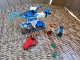 Конструктор LEGO City Police Полицейский вертолет 51 деталь (60275) фото от покупателей 15