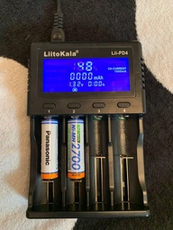 Зарядний пристрій універсальне Liitokala PD4, 4 канали,LCD дисплей, підтримує Li-ion, Ni-MH і Ni-Cd AA (R6), AAA (R03), AAAA, З (R14) Lii-PD4 фото від покупців 1