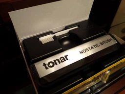 Щетка антистатическая Tonar Nostatic Brush (3180) (art.192329) фото от покупателей 3