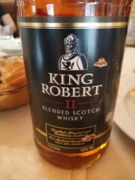 Віскі King Robert II Blended Scotch Whisky 0.7 л 40% (5010852000436) фото від покупців 1