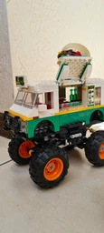Конструктор LEGO Creator Грузовик «Монстрбургер» 499 деталей (31104) фото от покупателей 2