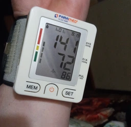 Тонометр на зап'ясті Paramed X3