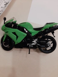 Збірна модель Мотоцикл 1:12 KAWASAKI ZX-10R NEW RAY 42445A яскраво-зелений