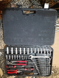 Набор инструментов 1/2" & 3/8" & 1/4", 233 ед., Cr-V STORM INTERTOOL ET-8233 фото от покупателей 4