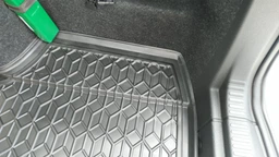 Автомобільний килимок в багажник Mitsubishi Outlander 2003-2007 (AVTO-Gumm 111311) фото від покупців 1